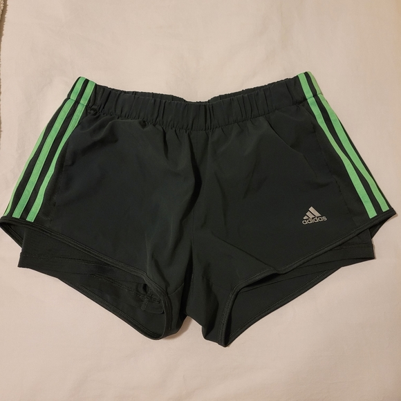Adidas shorts - Picture 1 of 2